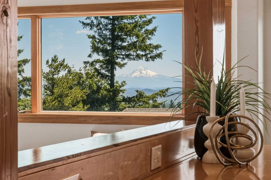 House in Lake Oswego, Oregon, United States 3 - 18262893