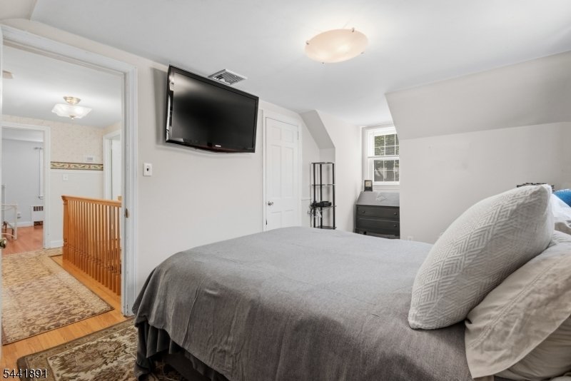 House in Mountainside, New Jersey, United States 3 - 18261499