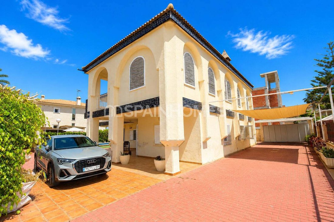 Villa in La Zenia, Orihuela, Valencian Community 3 - 18266278