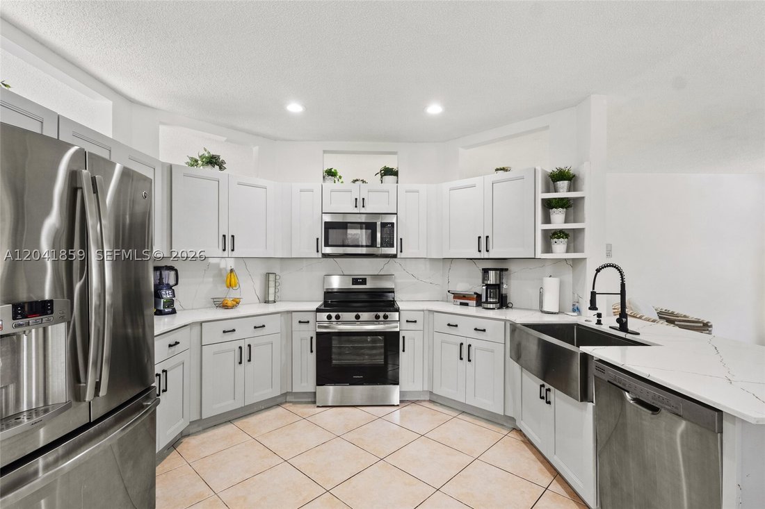 House in Miramar, Florida, United States 3 - 18260892