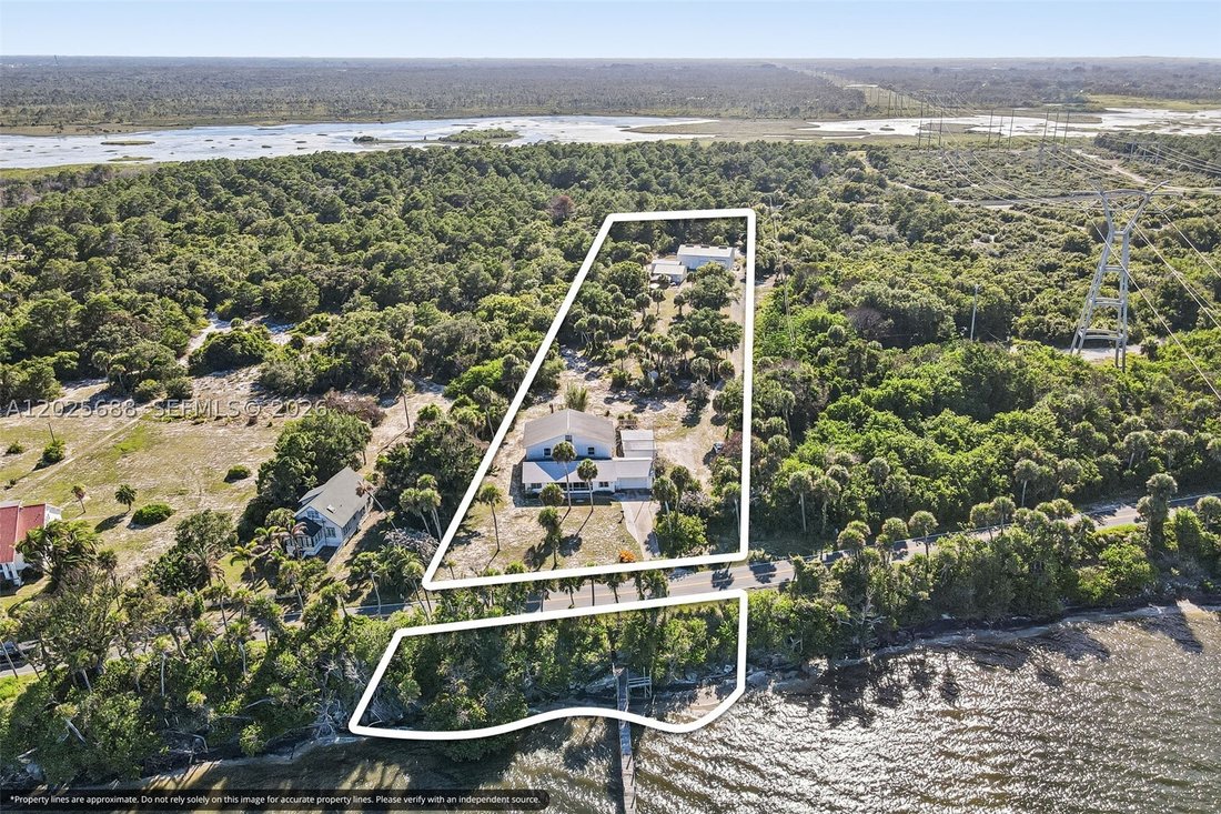 House in Fort Pierce, Florida, United States 1 - 18012845
