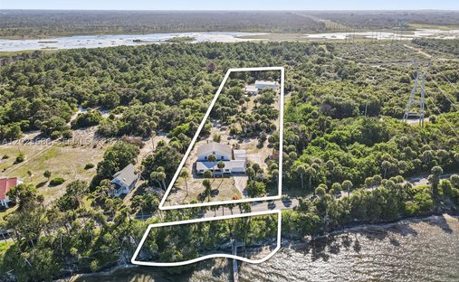 House in Fort Pierce, Florida, United States 1