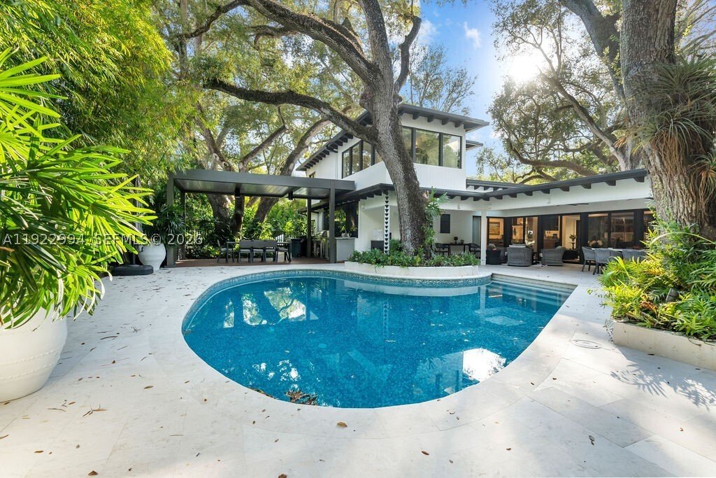 House in Miami, Florida, United States 1 - 16947318
