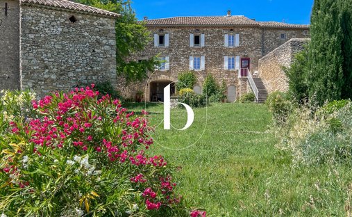 House in Goudargues, Occitania, France 1