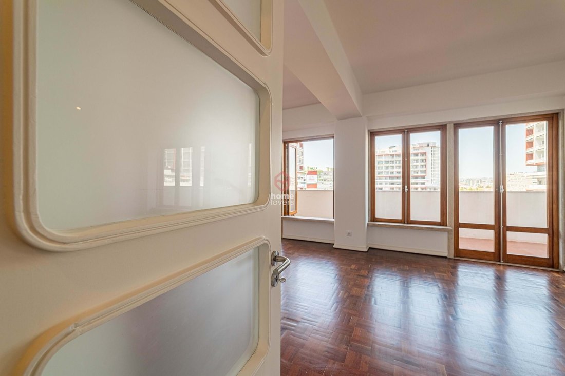 Apartment in Avenidas Novas, Lisbon, Portugal 4 - 18262809