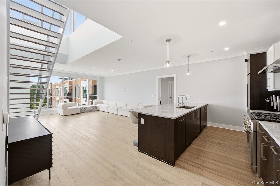 Condo in Glen Cove, New York, United States 2 - 18261654