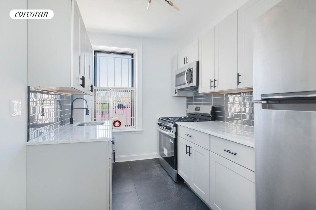 House in New York, New York, United States 4 - 18262887