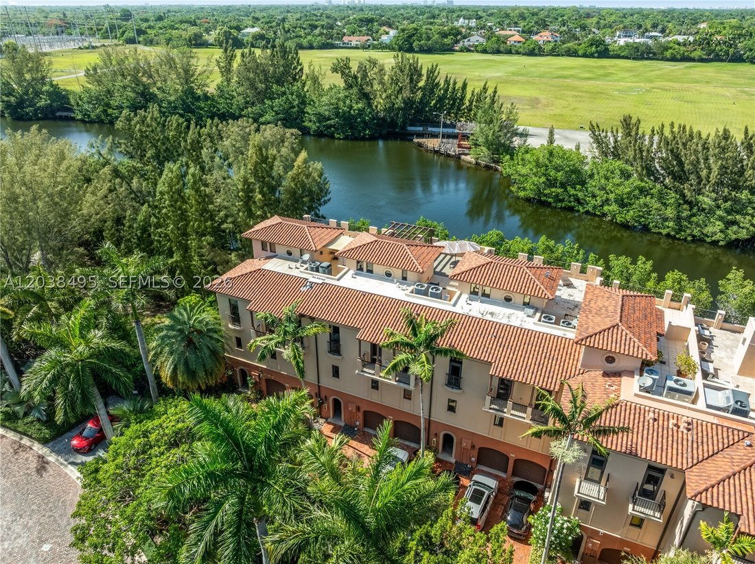 Townhouse in Cutler Bay, Florida, United States 2 - 18264366