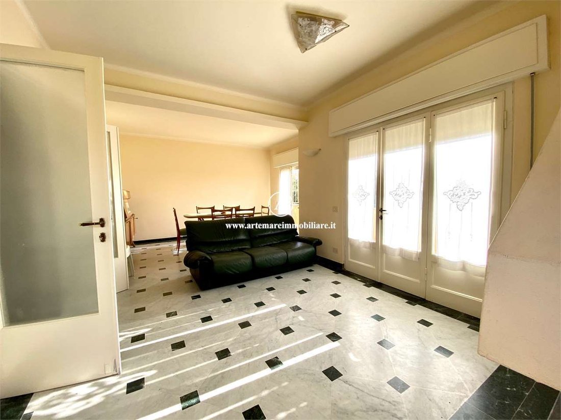 Villa in Fiumetto, Pietrasanta, Italy 3 - 12916654