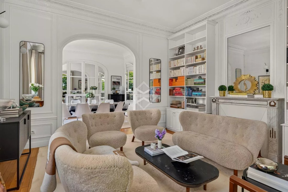 Apartment in Gros Caillou, Paris 7e Arrondissement, Paris 3 - 17949244