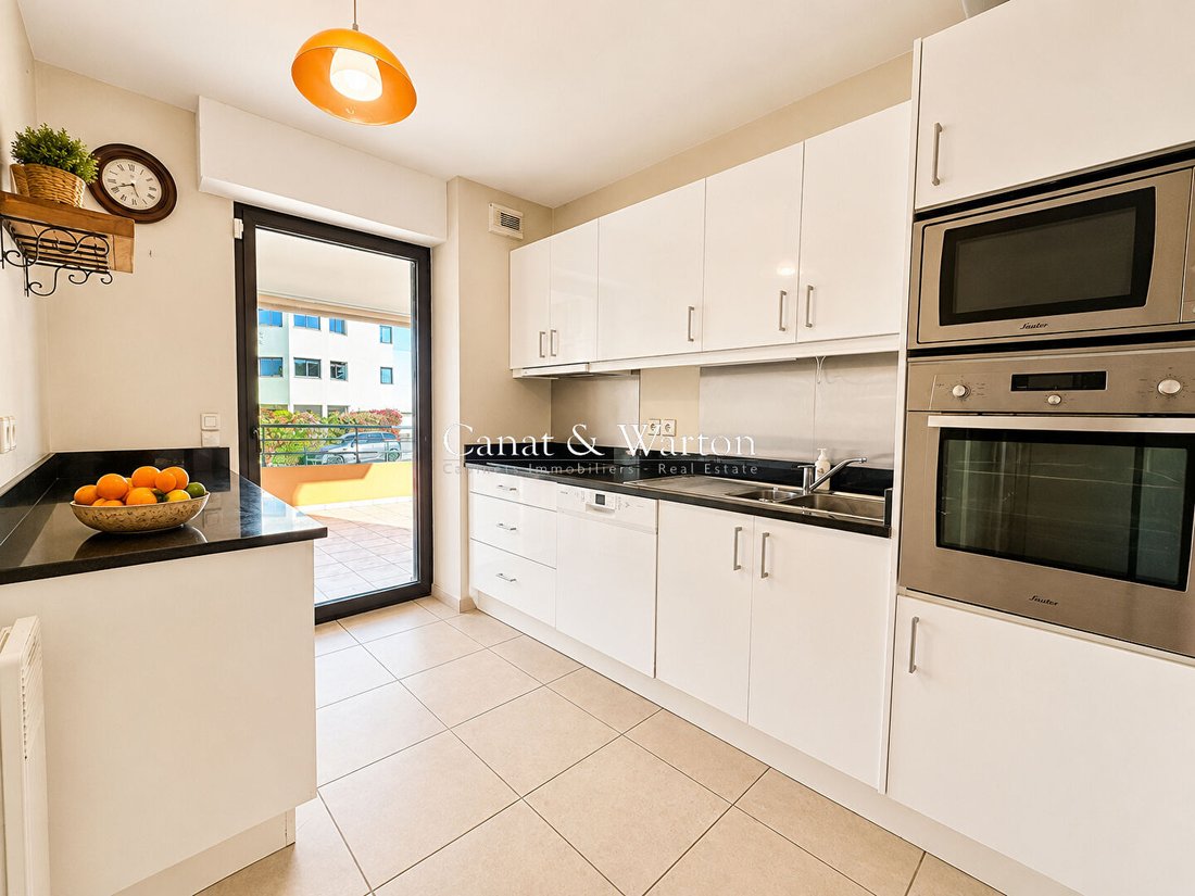 Apartment in Estérel Plage-Logis de l'Aspé-Péguière, Saint-Raphaël, France 4 - 17840030