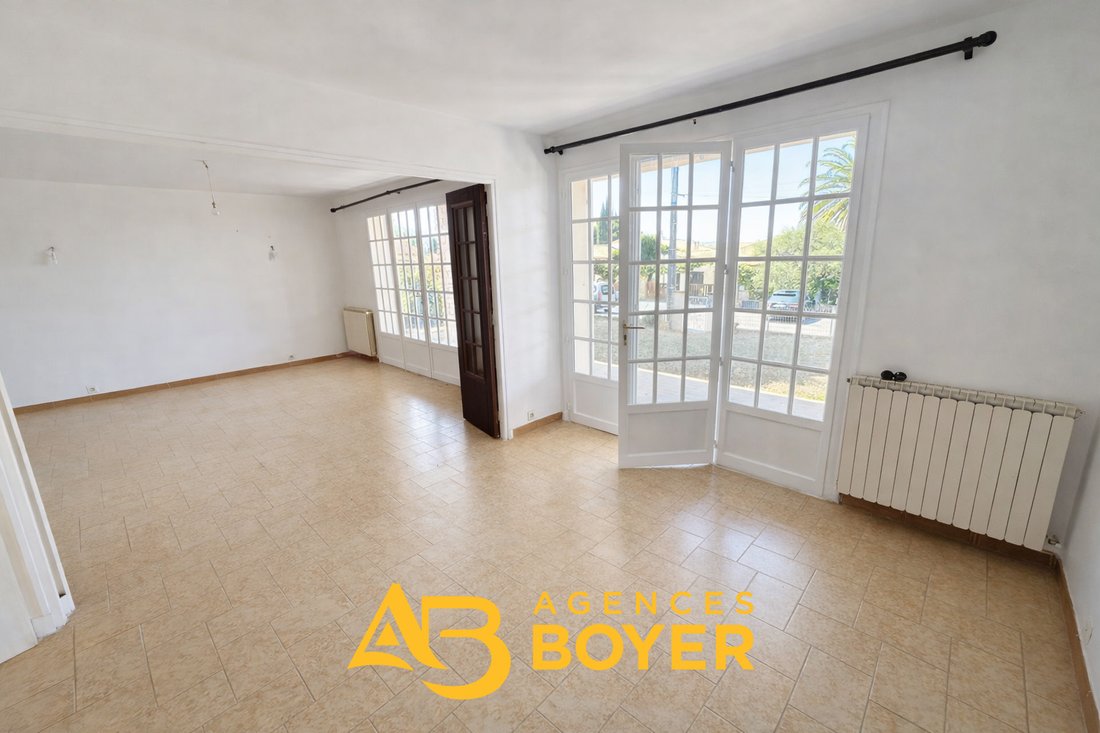 House in Tante Victoire, Six-Fours-les-Plages, France 2 - 18266092