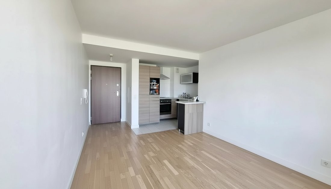 Apartment in Montsouris Dareau, Paris 14e Arrondissement, Paris 5 - 18262458