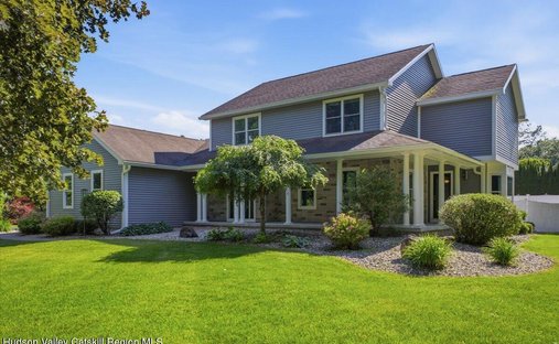 House in Queensbury, New York, United States 1