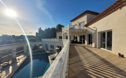 Tenuta a Bages, Occitania, Francia 1