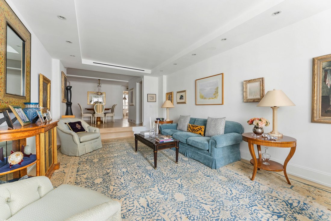 Condo in New York, New York, United States 2 - 18256206