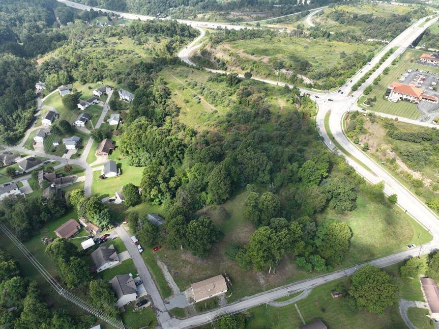 Land in Fairmont, West Virginia, United States 4 - 18263807