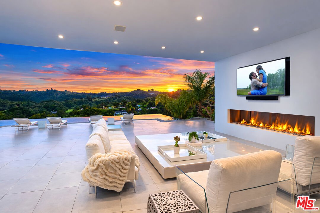 Casa a Beverly Hills, California, Stati Uniti 2 - 18263130