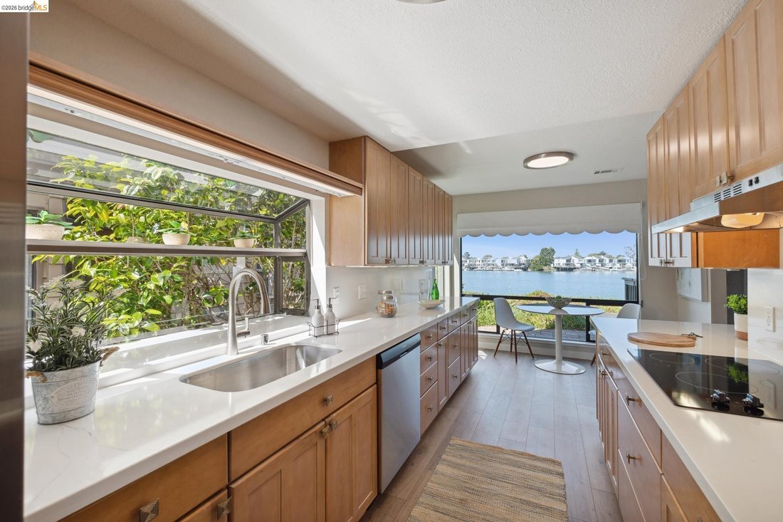Condo in Alameda, California, United States 5 - 18260416