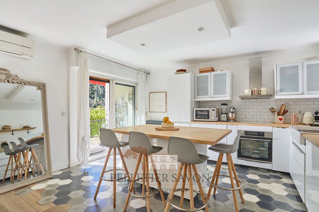 Apartment in Granettes-Jauberte-Sainte Anne, Aix-en-Provence, France 2 - 18261729