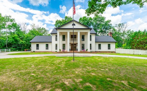 House in Ooltewah, Tennessee, United States 1