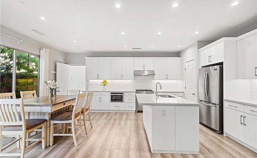 Condo in Irvine, California, United States 1