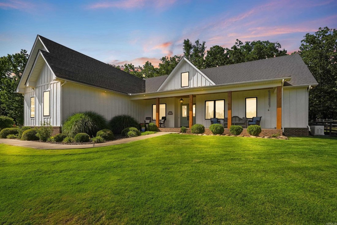House in Mayflower, Arkansas, United States 1 - 18260141