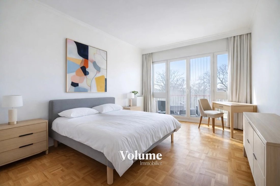Apartment in Fontenay-sous-Bois, Ile-de-France, France 2 - 17540034