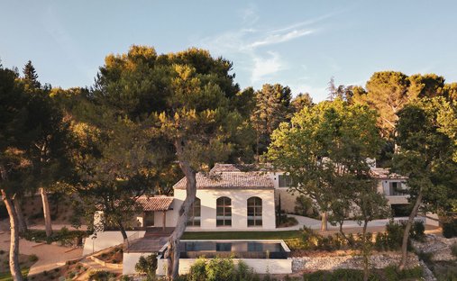 Estate in Granettes-Jauberte-Sainte Anne, Aix-en-Provence, France 1