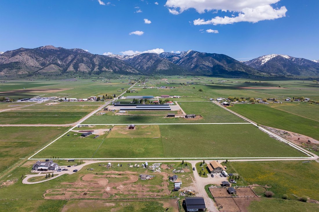 House in Thayne, Wyoming, United States 3 - 18262680