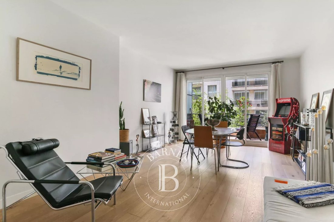 Apartment in Bois de Boulogne, Paris 16e Arrondissement, Paris 1 - 18260384