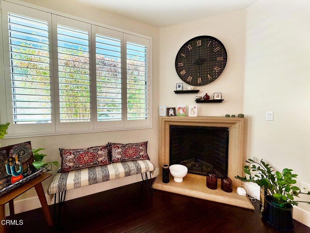 Condo in Los Angeles, California, United States 4 - 18266196