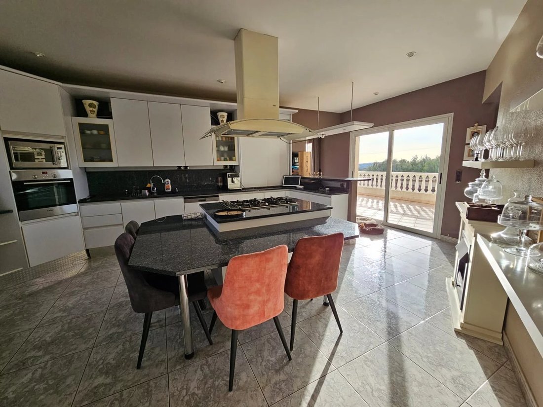Estate in Bages, Occitania, France 5 - 18262283