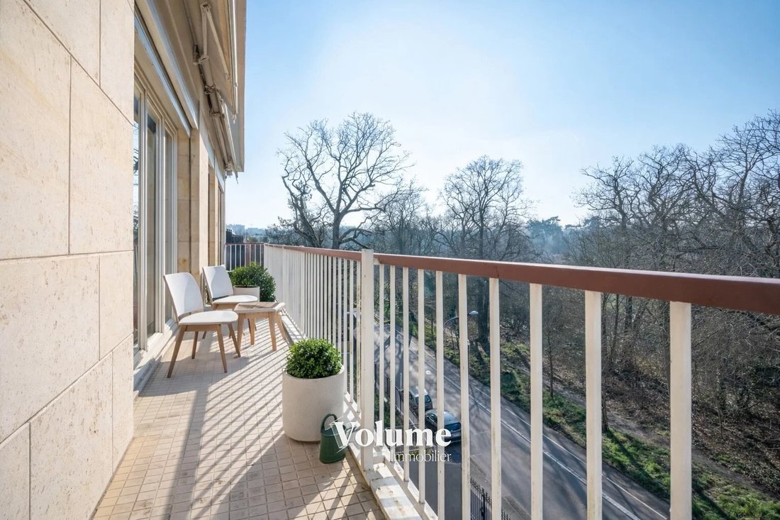Apartment in Fontenay-sous-Bois, Ile-de-France, France 1 - 17540034