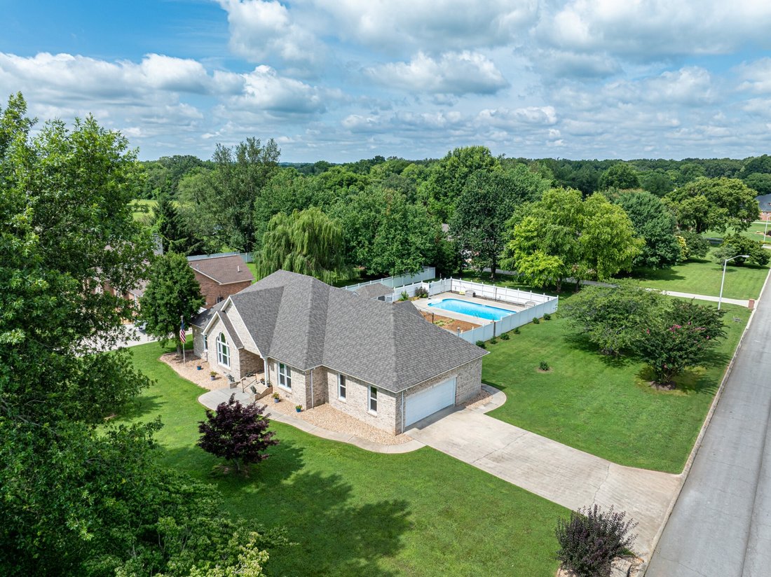 House in Estill Springs, Tennessee, United States 4 - 17531048