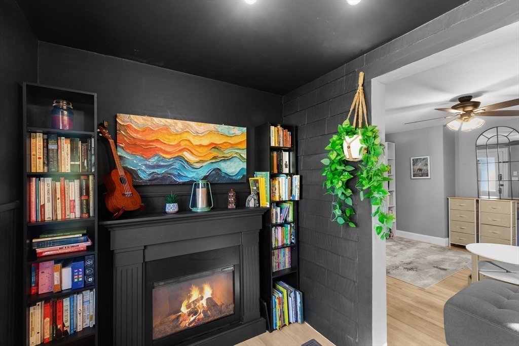 House in Medford, Massachusetts, United States 5 - 18266185