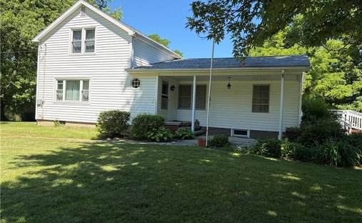 House in North Kingsville, Ohio, United States 1