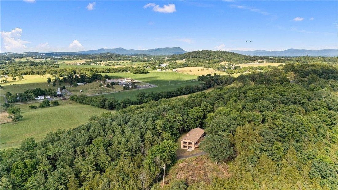 Casa en Mount Crawford, Virginia, Estados Unidos 1 - 18260839