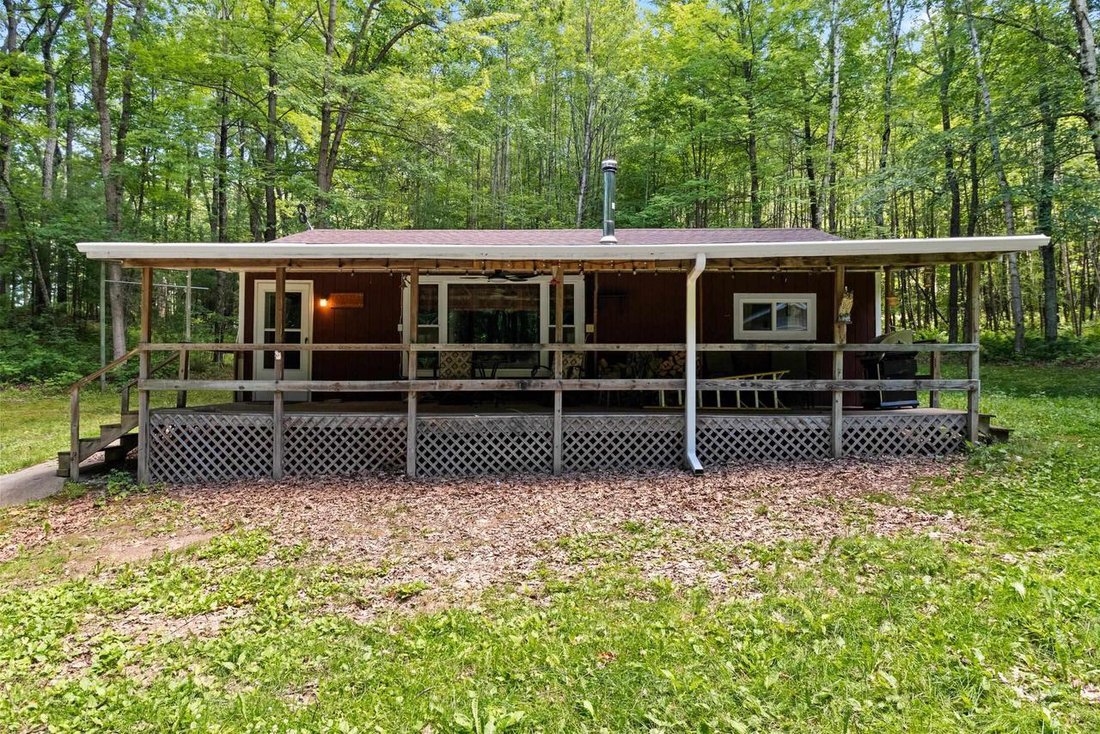 House in Waupaca, Wisconsin, United States 2 - 18263542