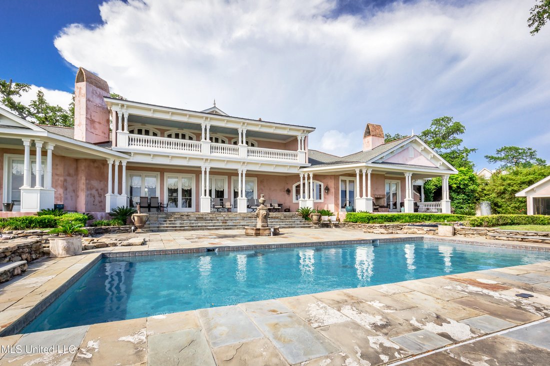 House in Ocean Springs, Mississippi, United States 3 - 18263211