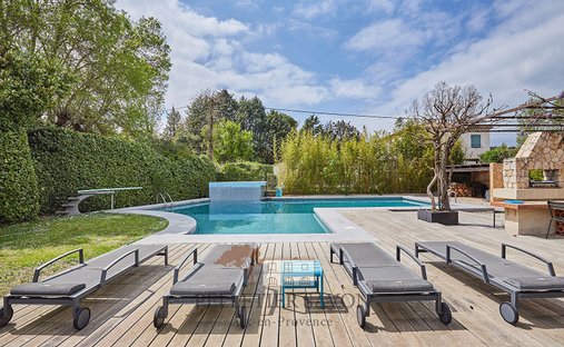House in Bouc-Bel-Air, Provence-Alpes-Côte d'Azur, France 1