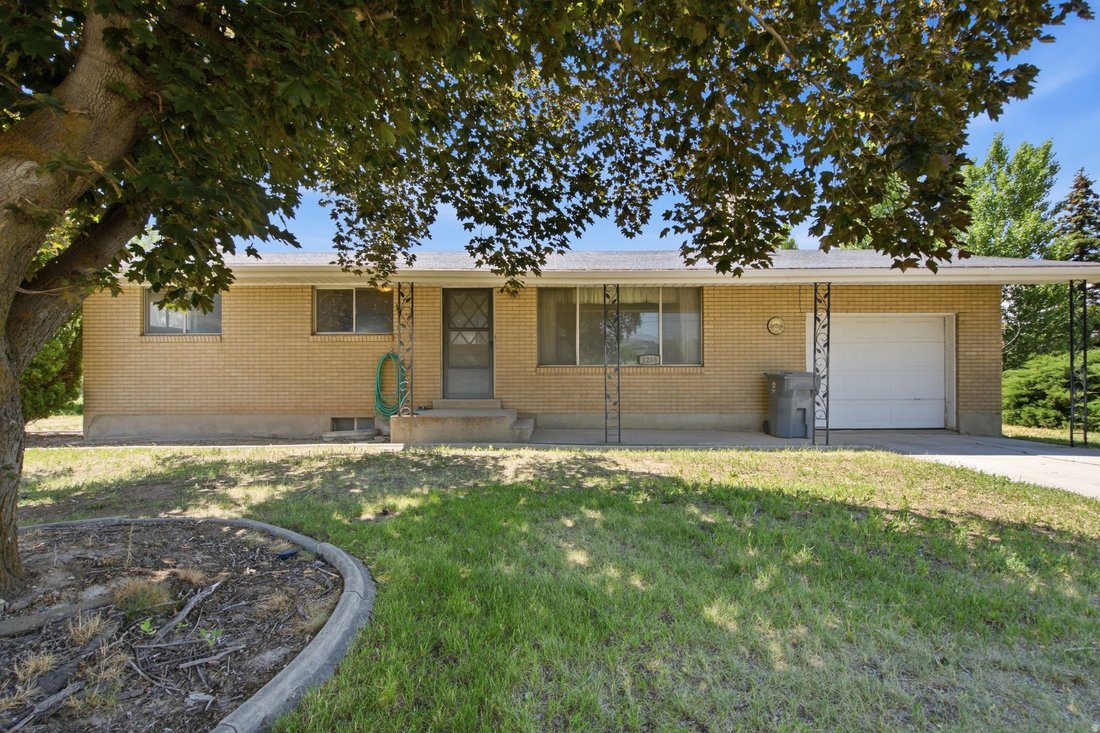 House in Highland, Utah, United States 1 - 18263966