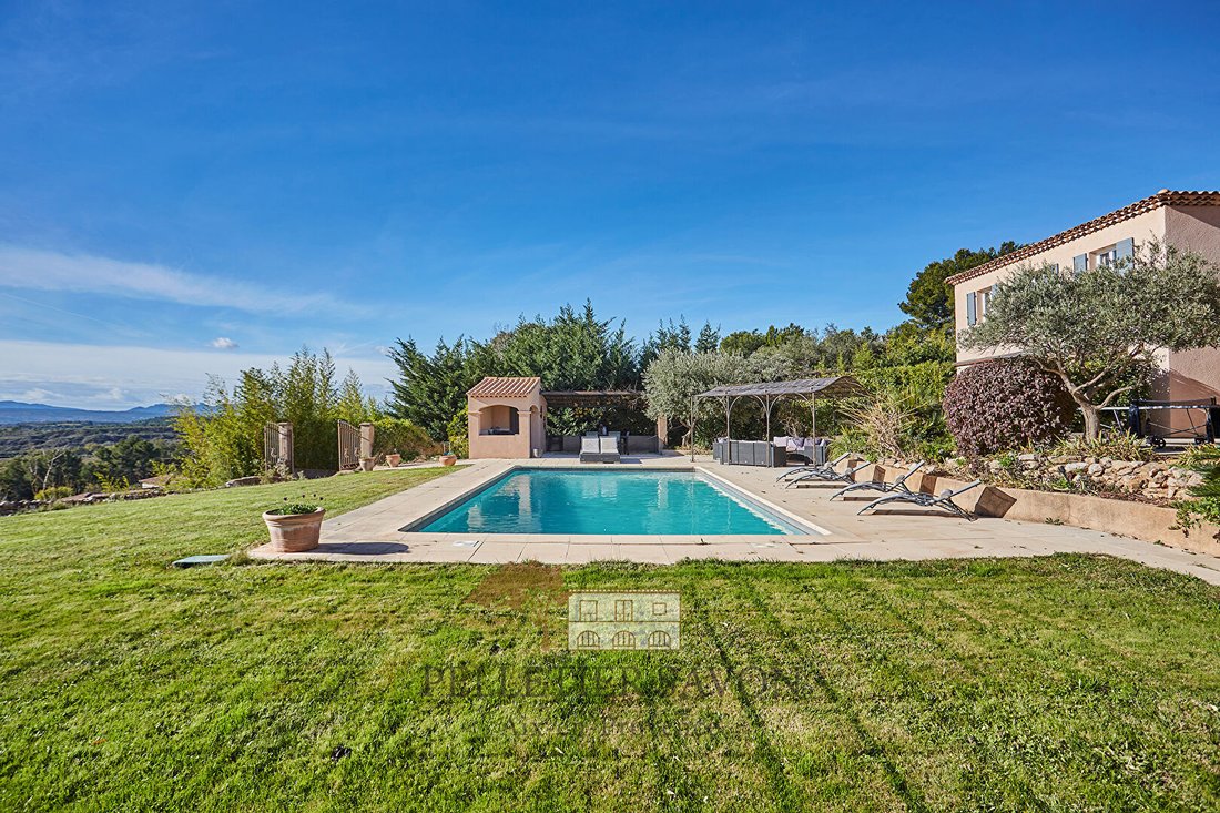 Estate in Granettes-Jauberte-Sainte Anne, Aix-en-Provence, France 2 - 18261315