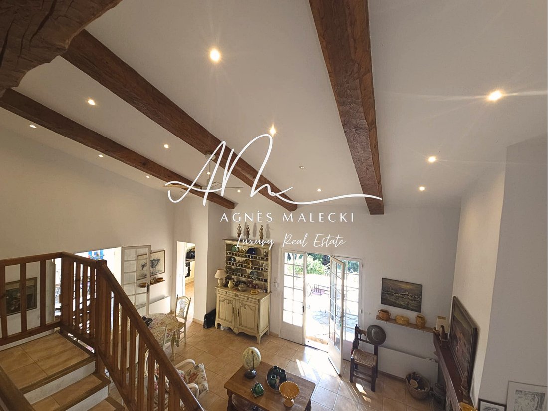 Villa in Le Lavandou, Provence-Alpes-Côte d'Azur, France 3 - 18261256