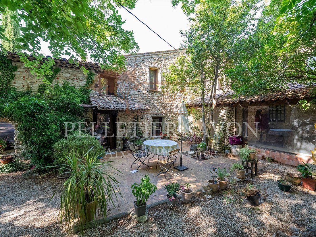 Estate in Granettes-Jauberte-Sainte Anne, Aix-en-Provence, France 5 - 18261335