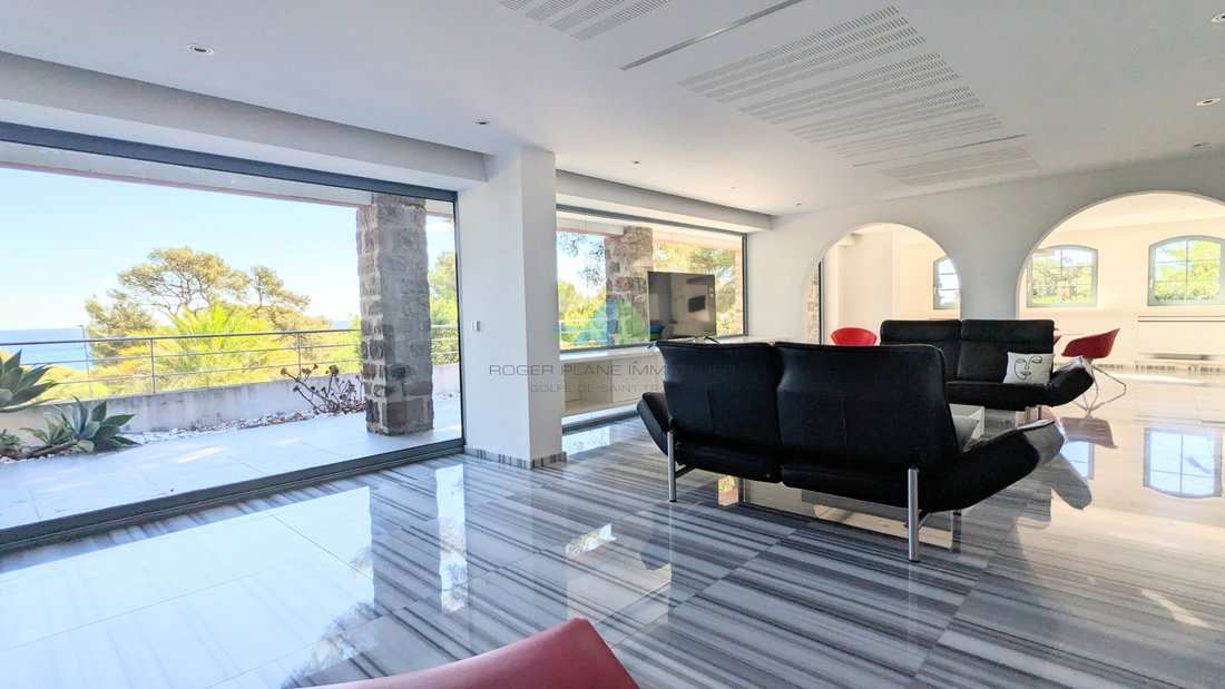 Villa in Les Issambres, Roquebrune-sur-Argens, France 3 - 17091594