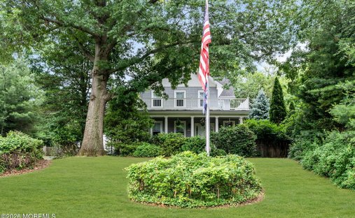 House in Oceanport, New Jersey, United States 1