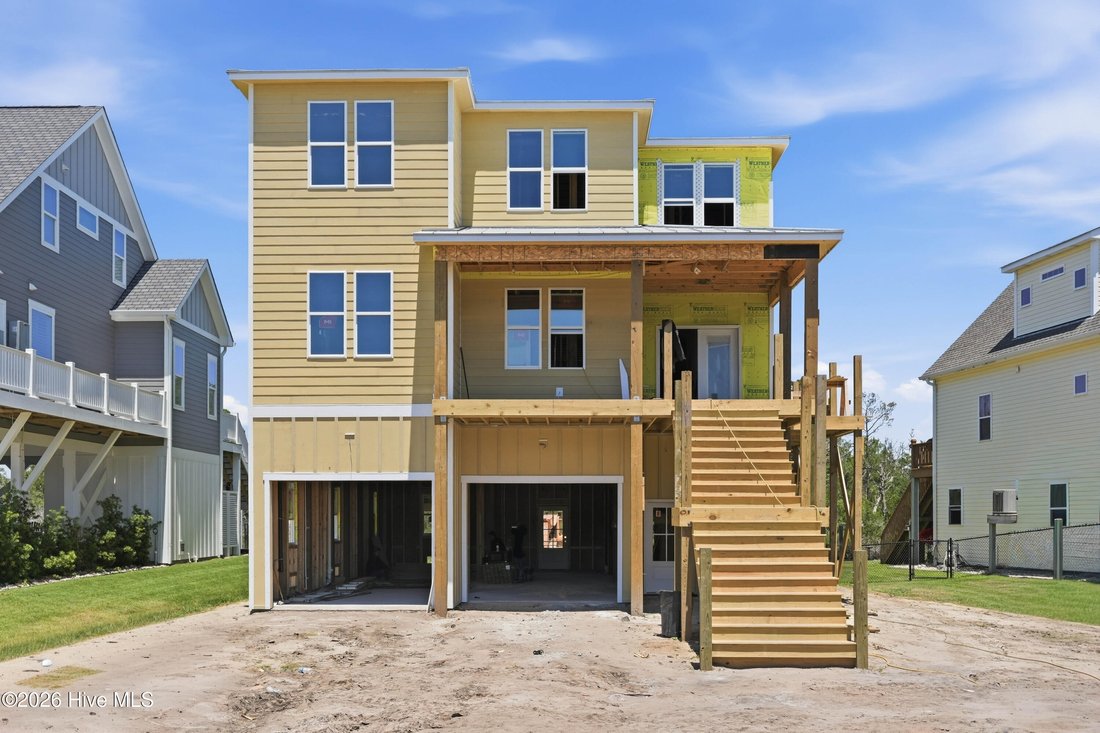 House in North Topsail Beach, North Carolina, United States 2 - 18266072