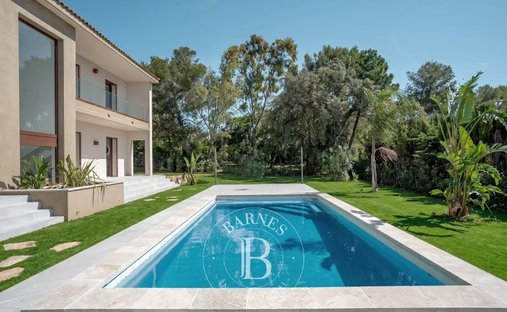 Villa à Les Issambres, Roquebrune-sur-Argens, France 1