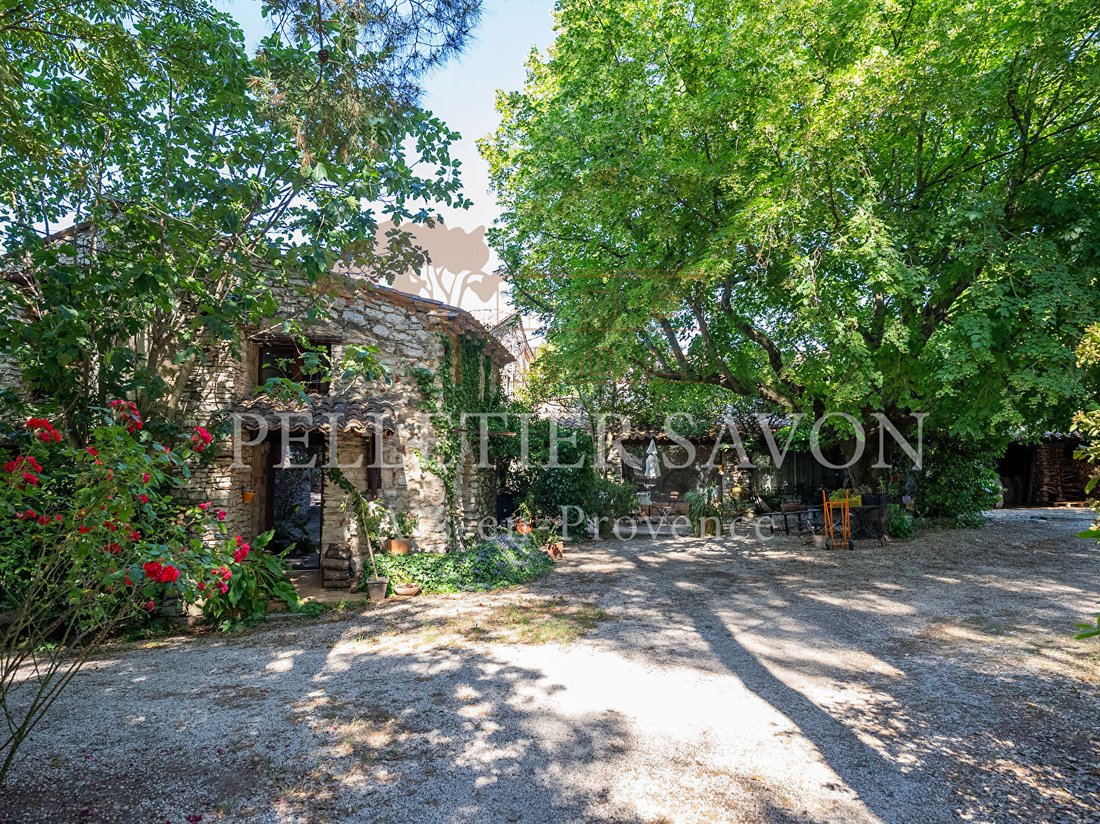 Estate in Granettes-Jauberte-Sainte Anne, Aix-en-Provence, France 2 - 18261335